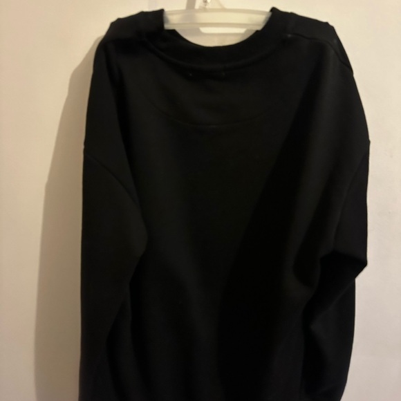 Kenzo Black Sweatshirt with Embroidered Design - Picture 4 of 4